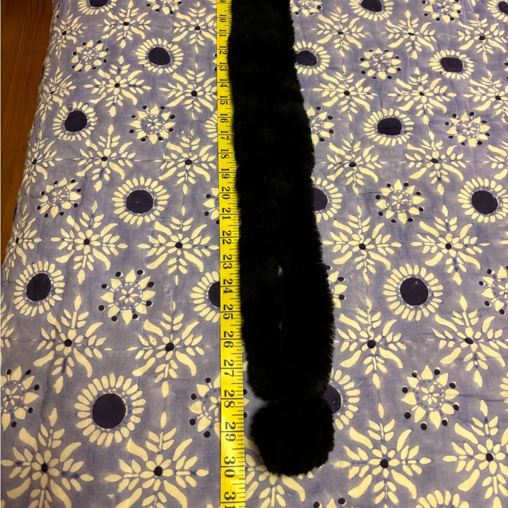 Rabbit Fur Scarf - Picture 2 of 3